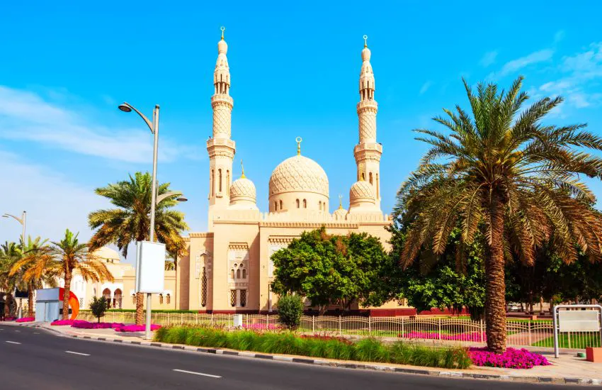 jumeirah mosque – an icon of islamic architecture
